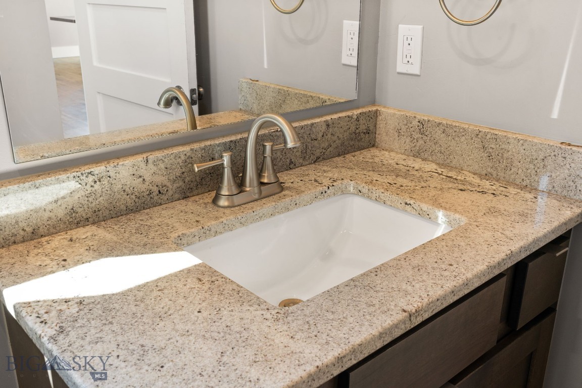 3139 Blackbird Drive