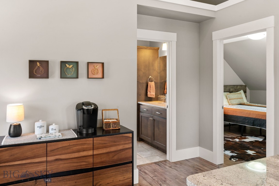 3139 Blackbird Drive