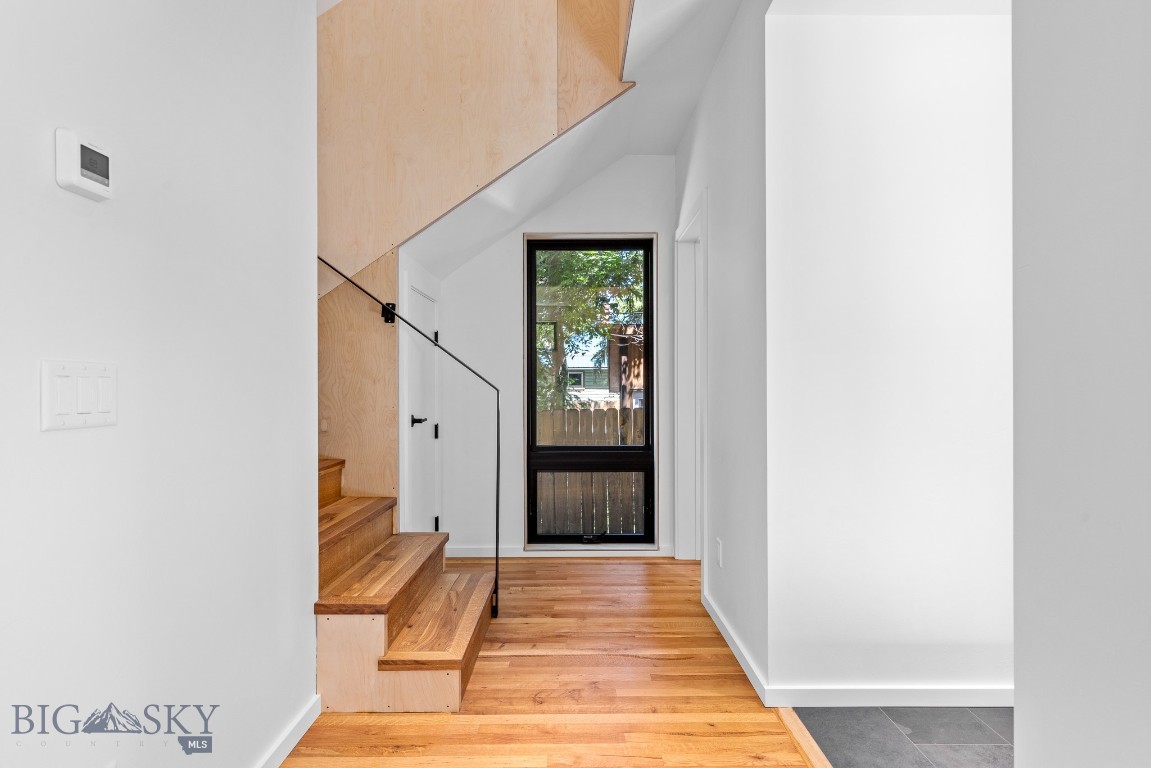 715 N Montana