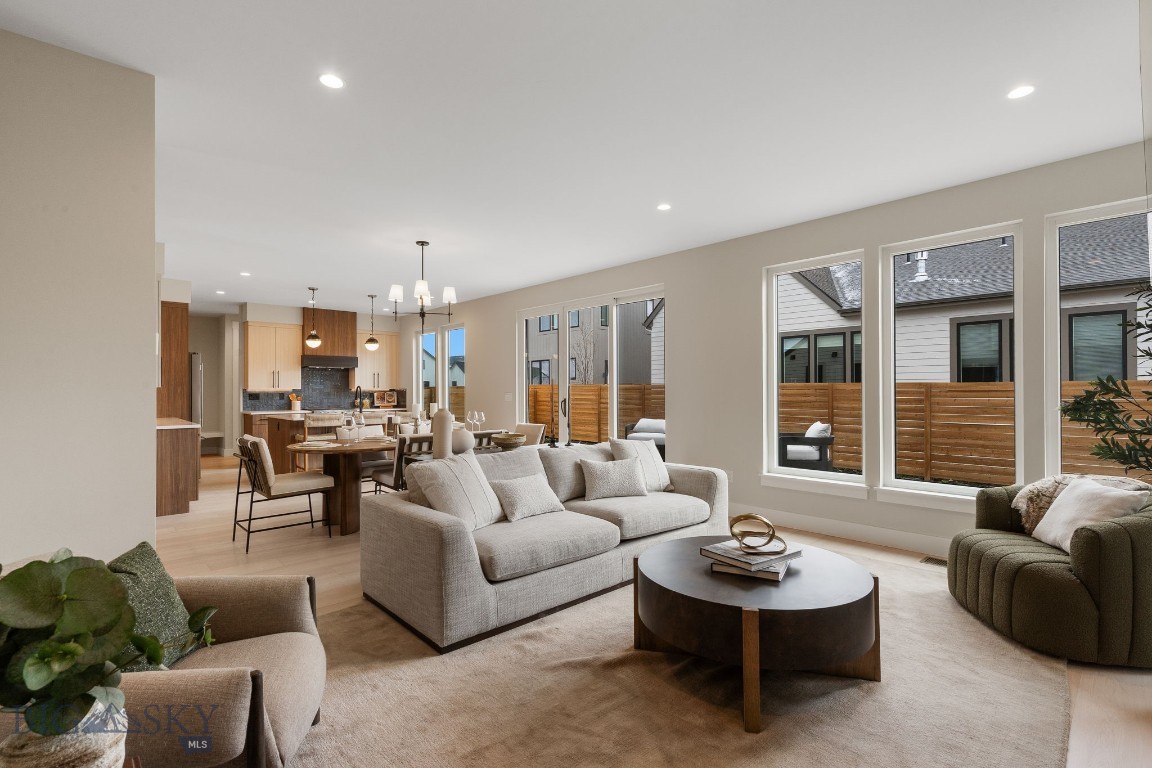 1506 Cambridge Drive