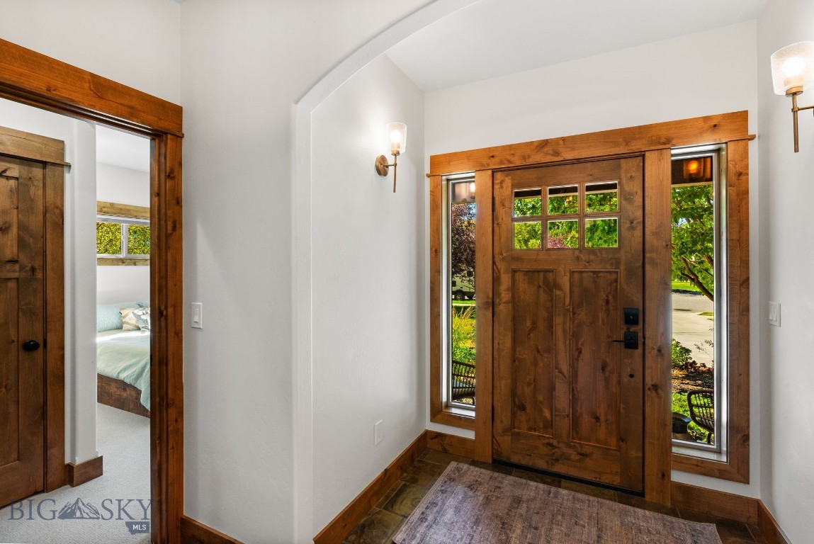 2452 Creekwood Drive