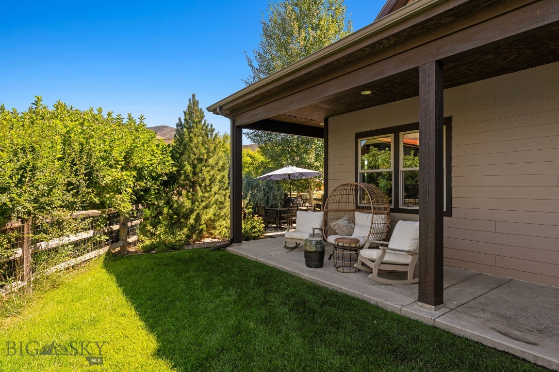 2452 Creekwood Drive