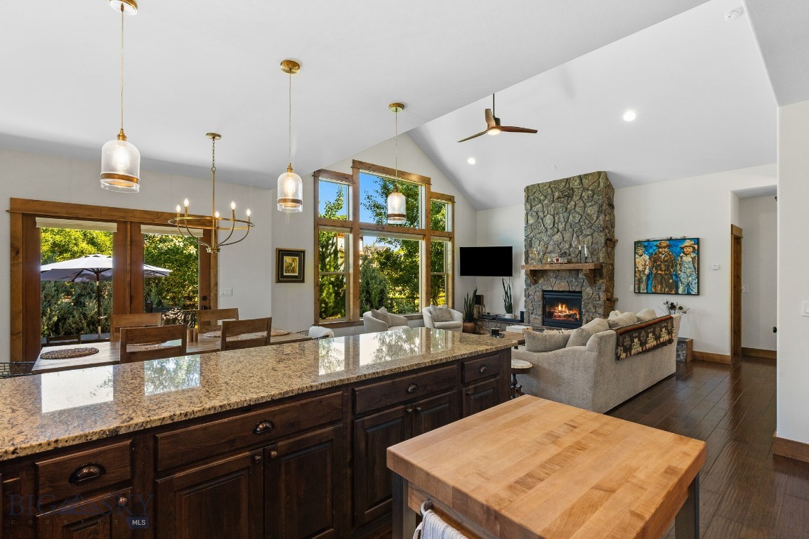 2452 Creekwood Drive