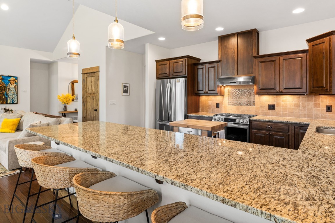 2452 Creekwood Drive