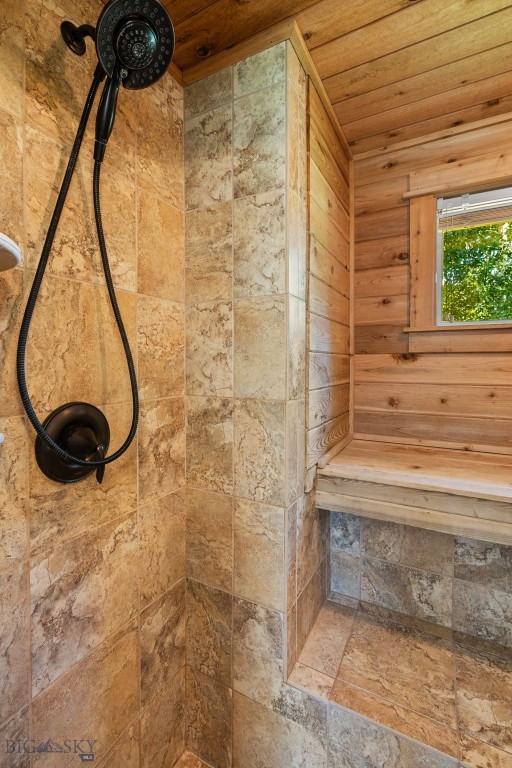 2452 Creekwood Drive