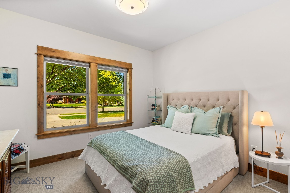 2452 Creekwood Drive