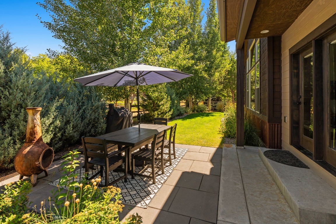 2452 Creekwood Drive