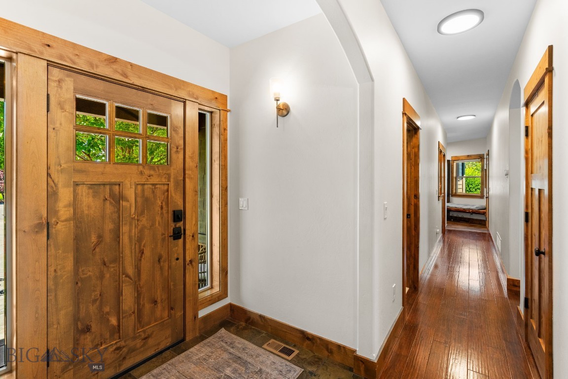 2452 Creekwood Drive