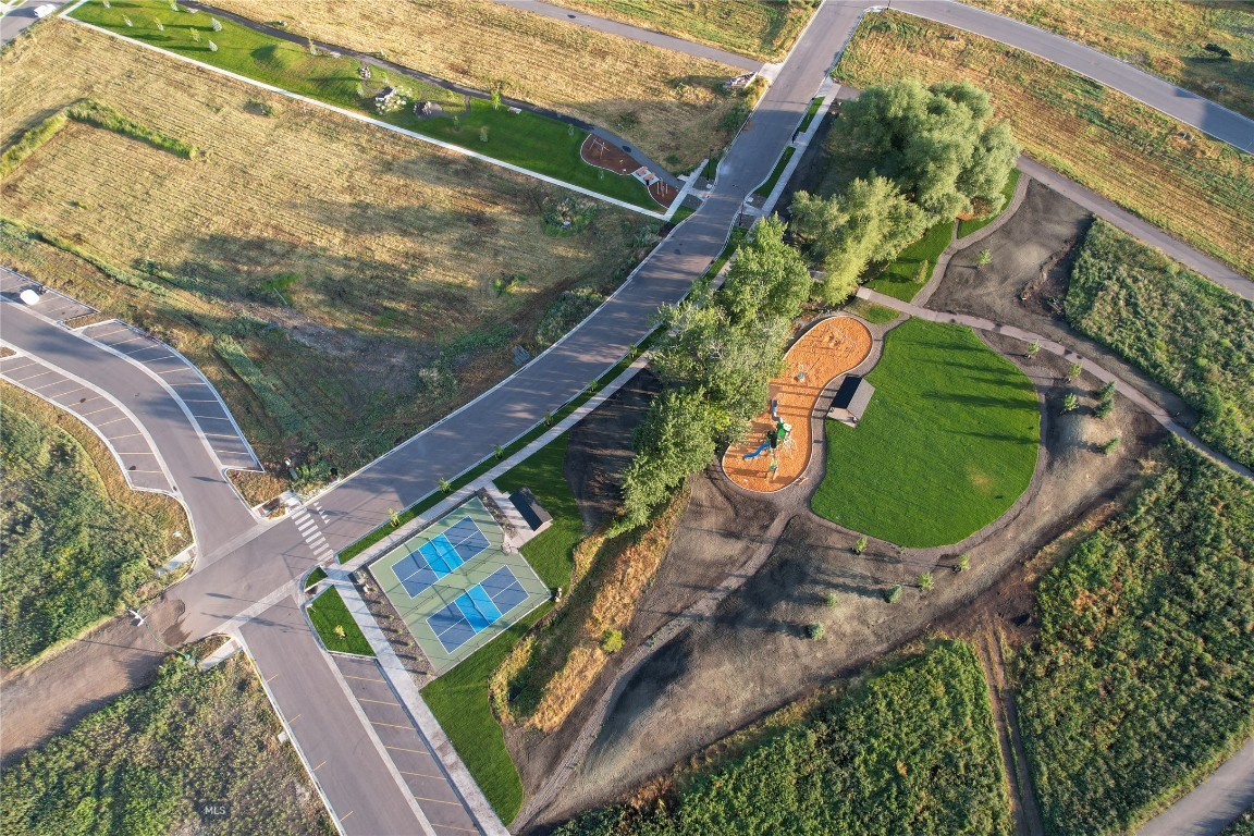 1523 Scotch Pine Lane