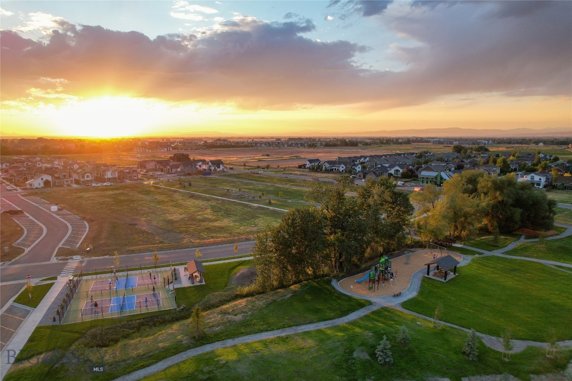 1523 Scotch Pine Lane