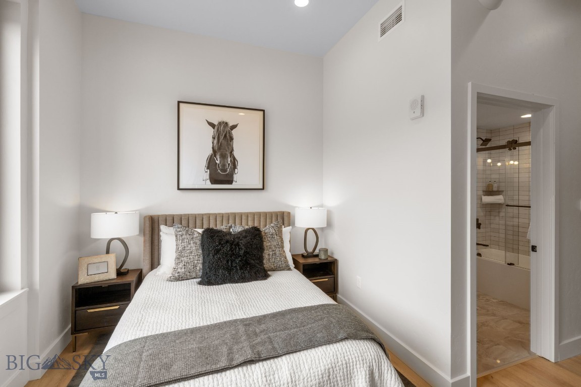 211 Town Center Avenue 2G