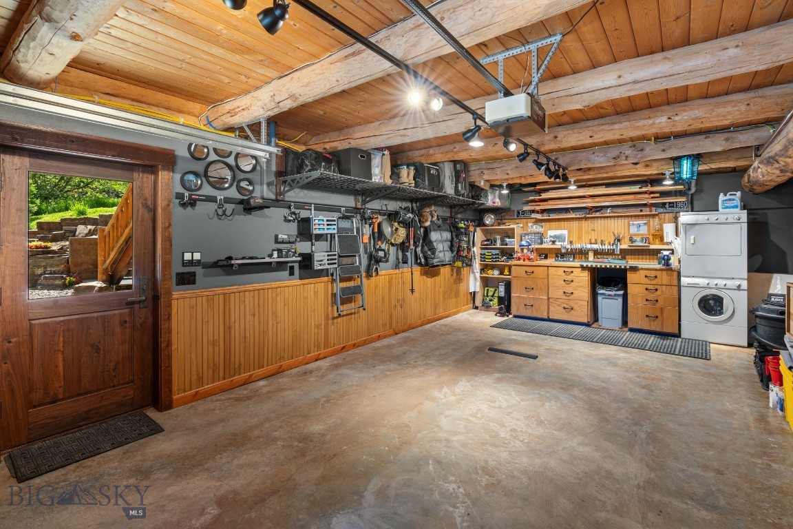 78 Lake Drive