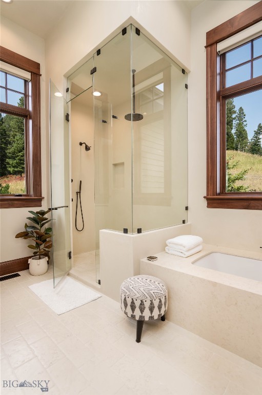 1221 Green Valley Way