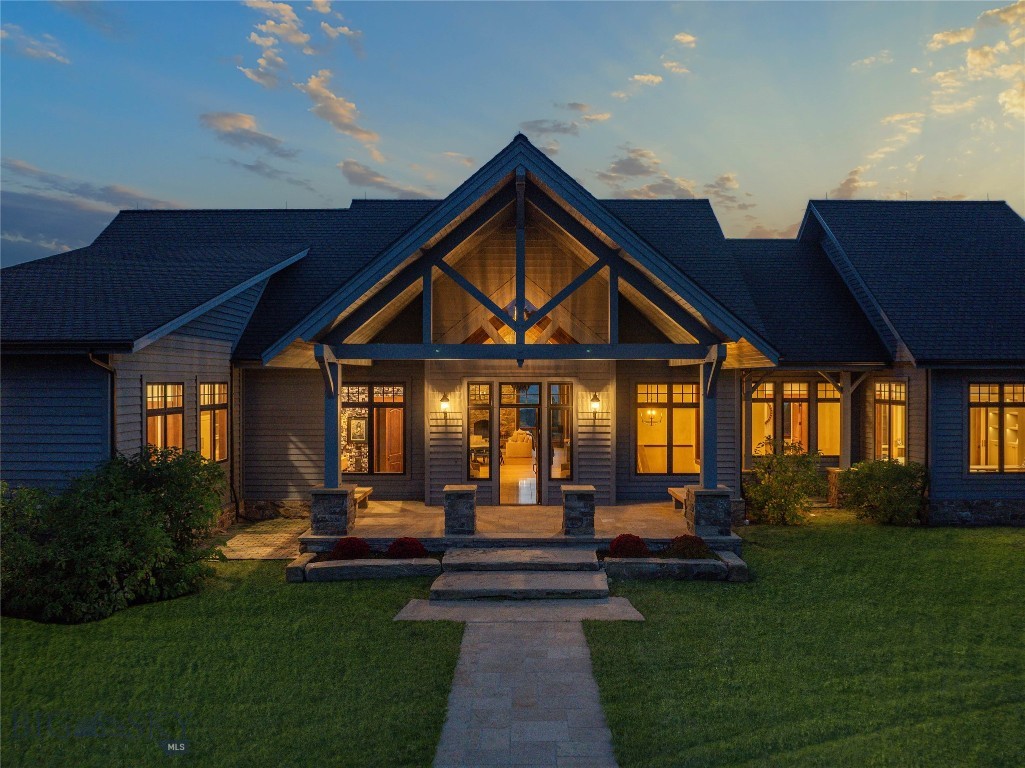 1221 Green Valley Way