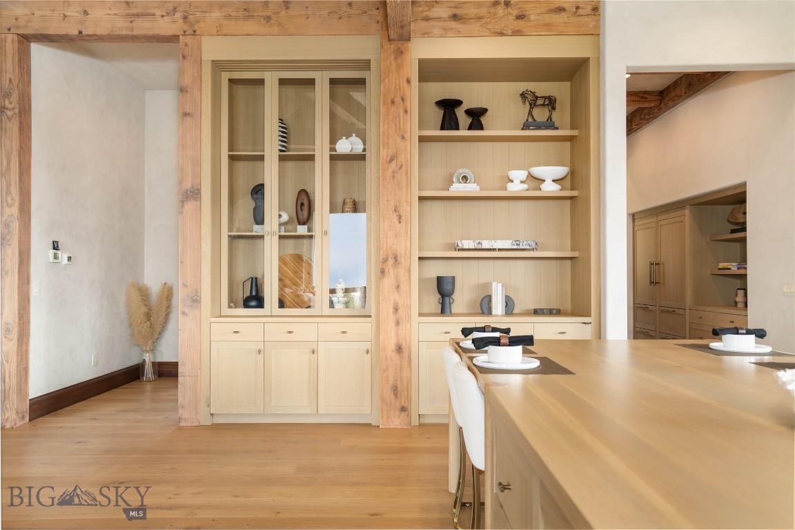 1221 Green Valley Way