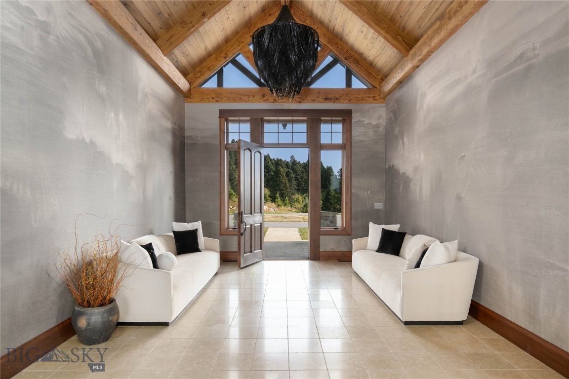 1221 Green Valley Way