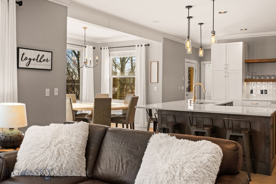 2743 Sheepshank Drive