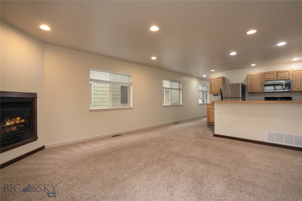 935 Forestglen Drive D
