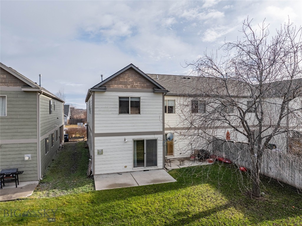 935 Forestglen Drive D
