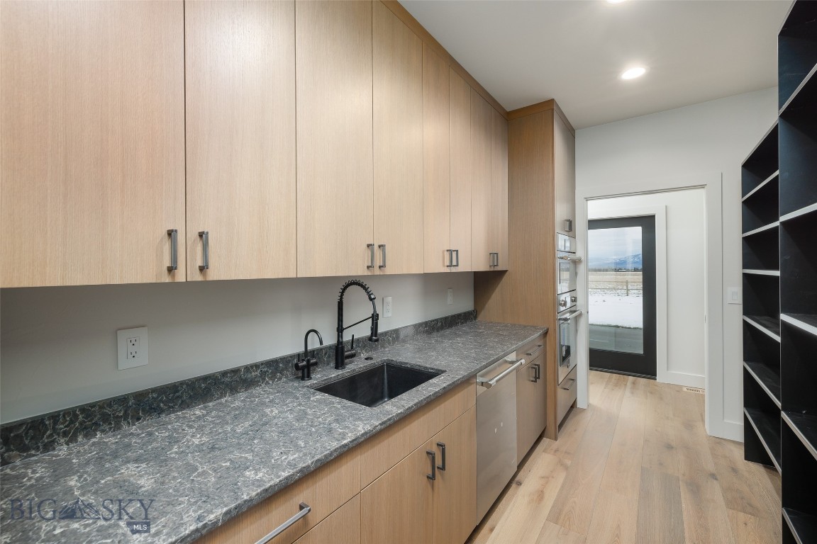 175 Forest View Drive