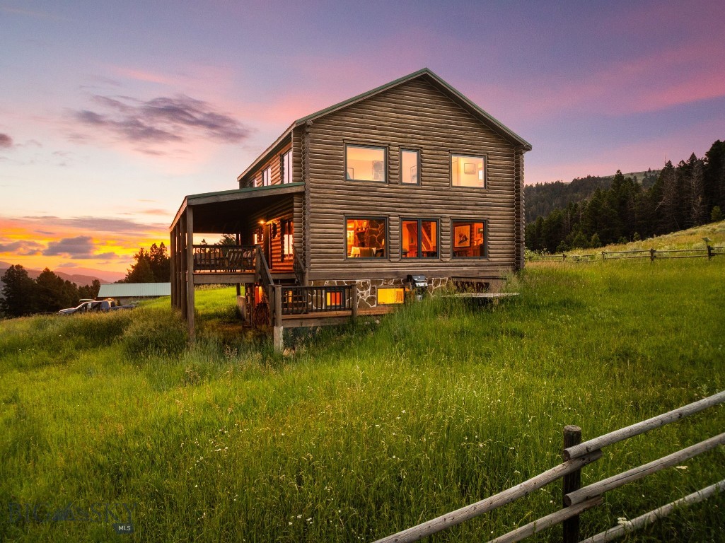 755 Coffee Creek Road