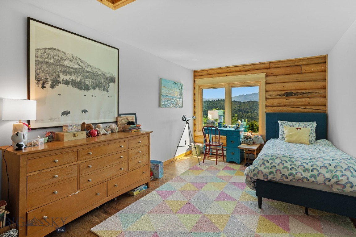 755 Coffee Creek Road