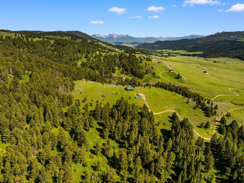 755 Coffee Creek Road