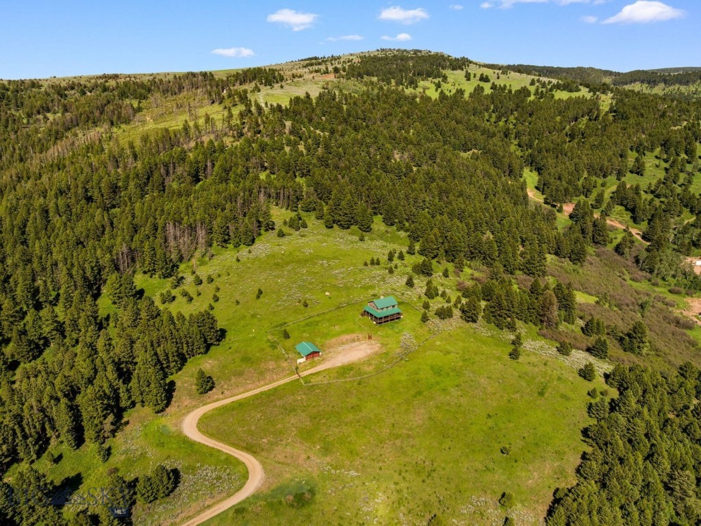 755 Coffee Creek Road