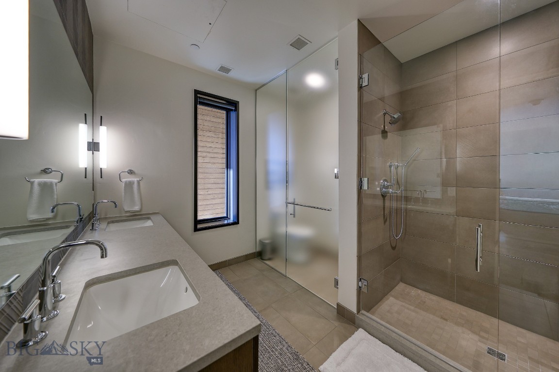 4 Boathouse Way 234/R-7