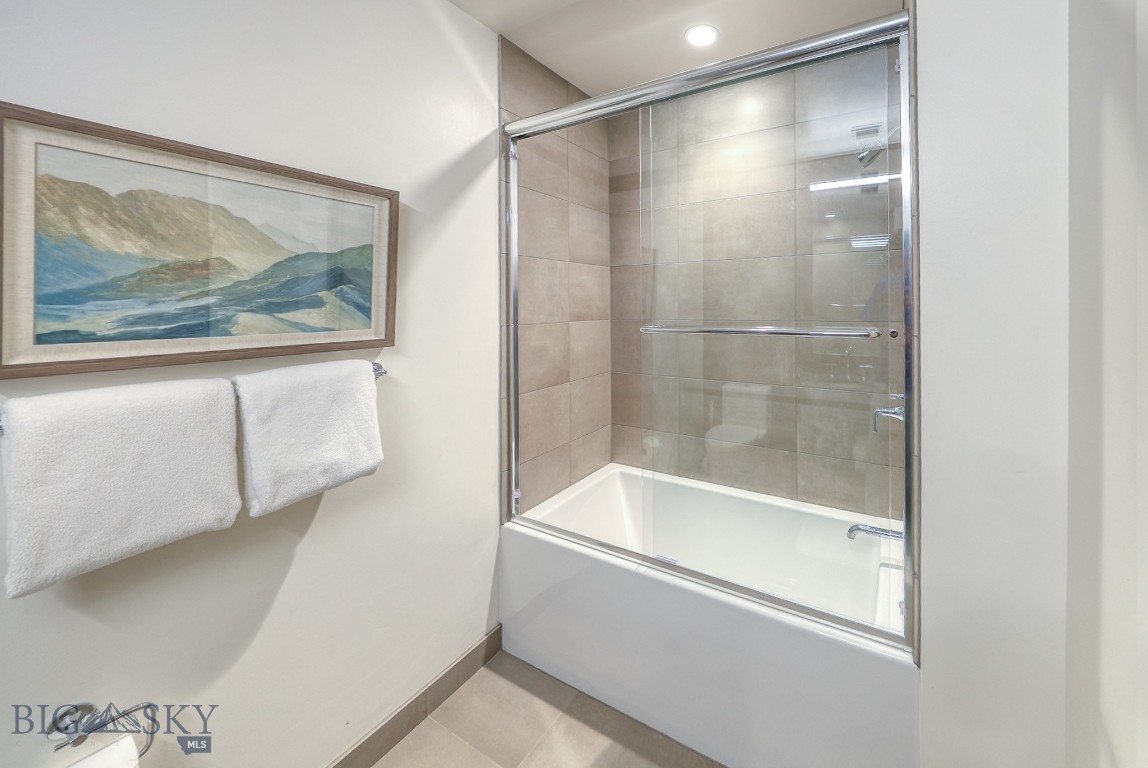 4 Boathouse Way 234/R-7