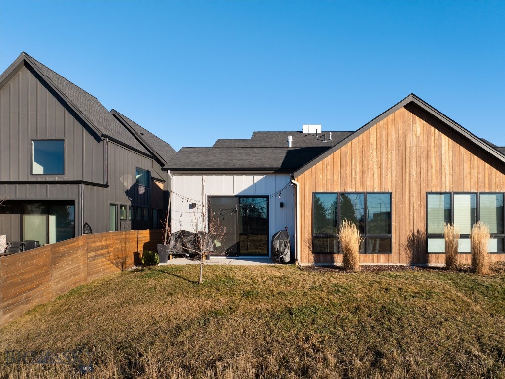 1327 Windrow Drive