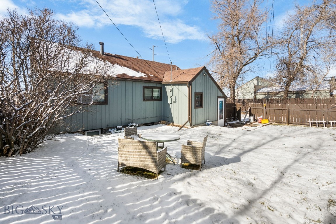 816 N Rouse Avenue