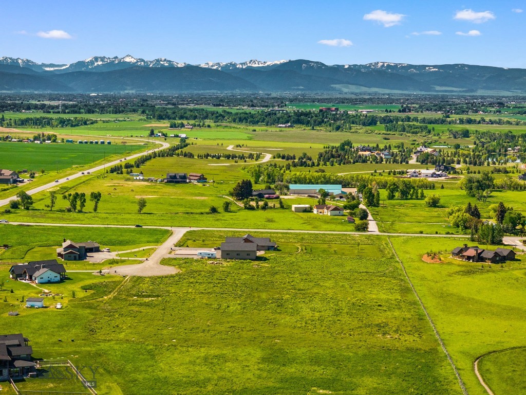 TBD Splendid View Drive