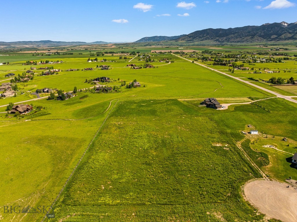 TBD Splendid View Drive