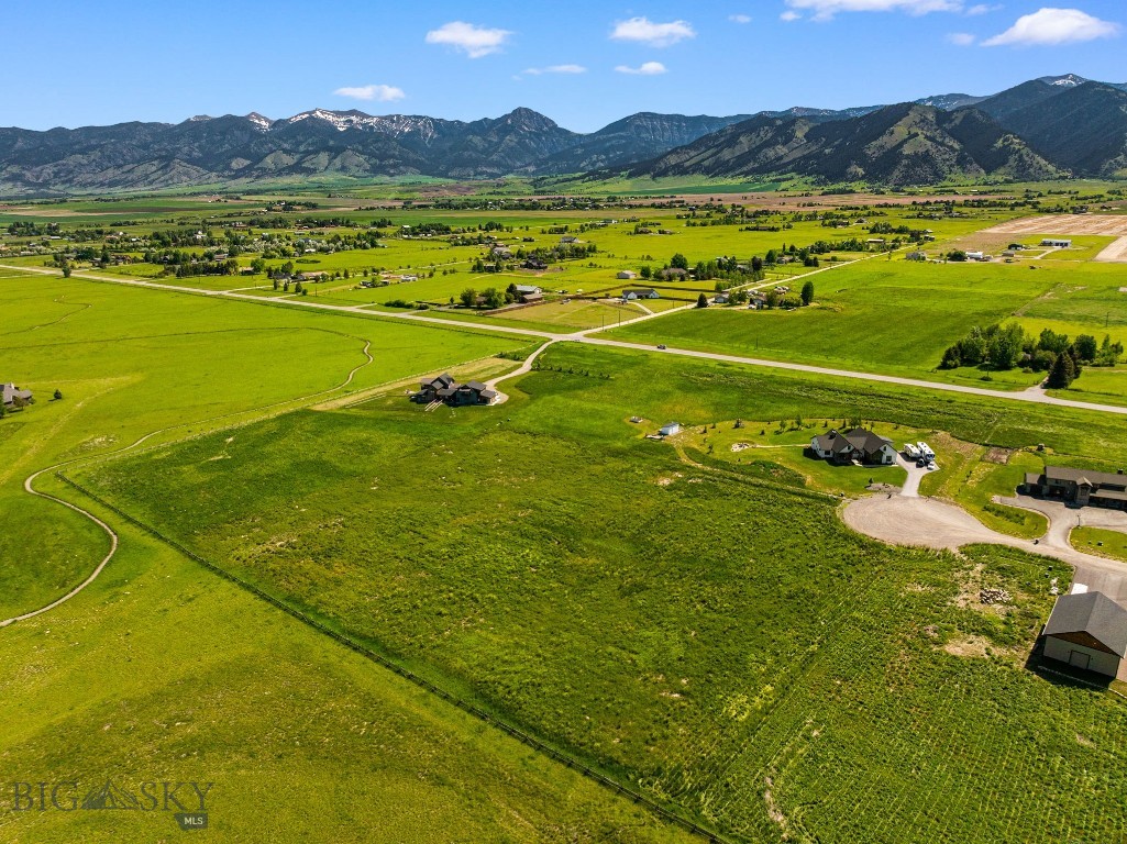 TBD Splendid View Drive