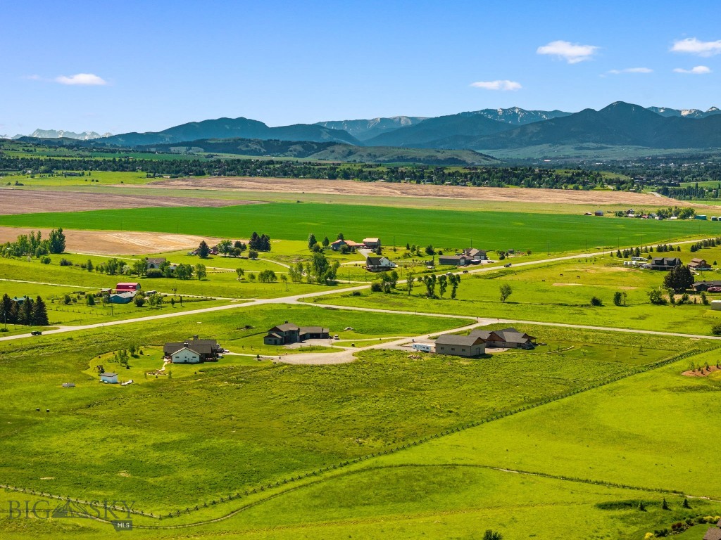 TBD Splendid View Drive