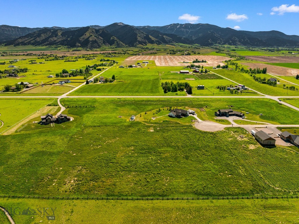 TBD Splendid View Drive