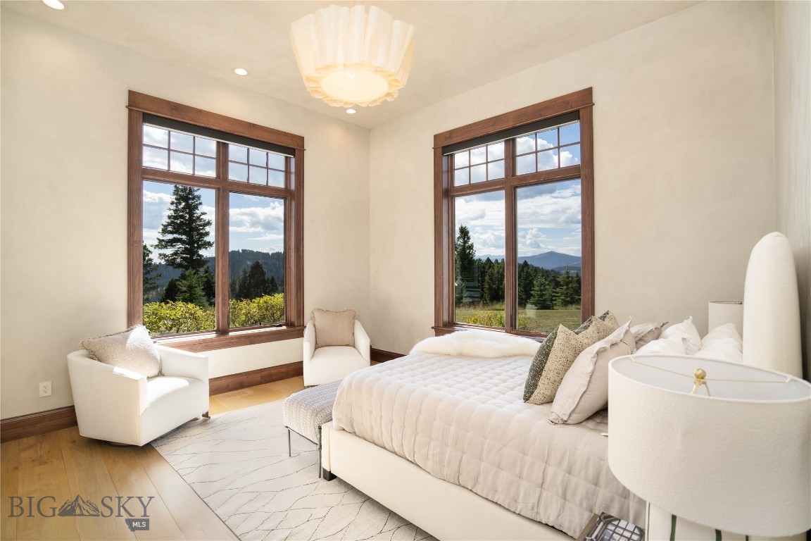 1220 Green Valley Way