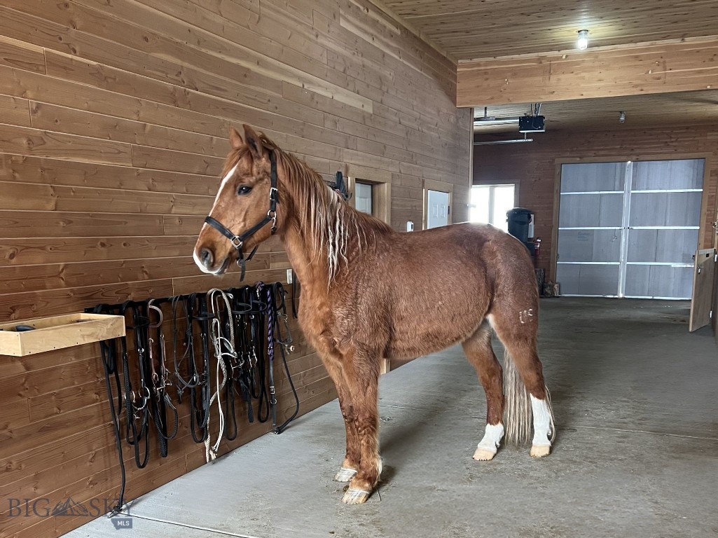 1220 Green Valley Way