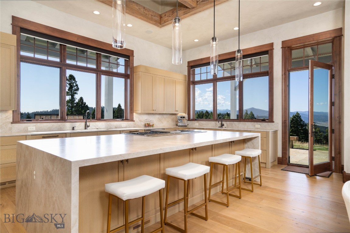 1220 Green Valley Way