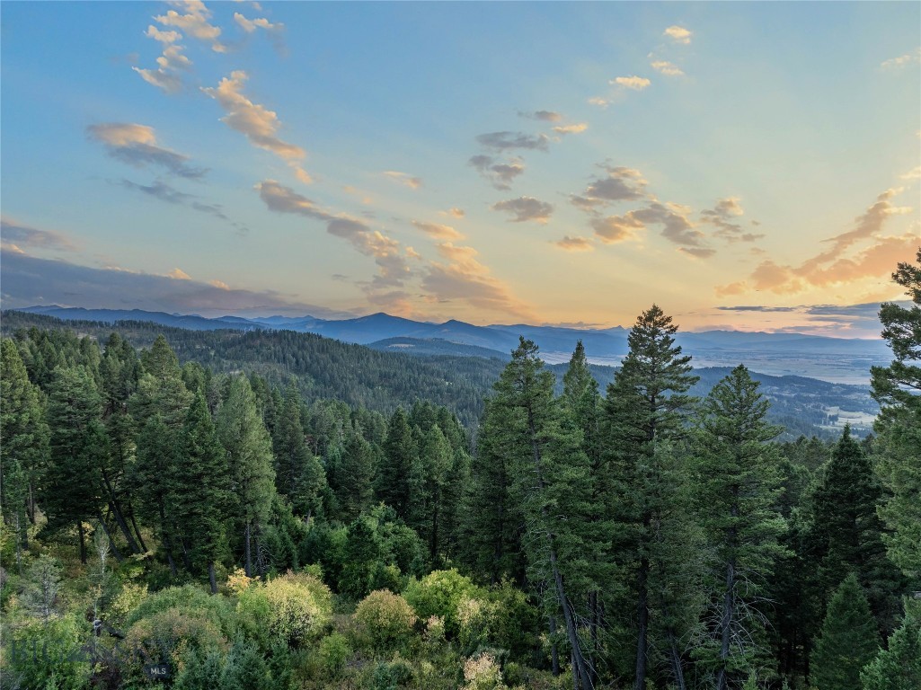 1220 Green Valley Way