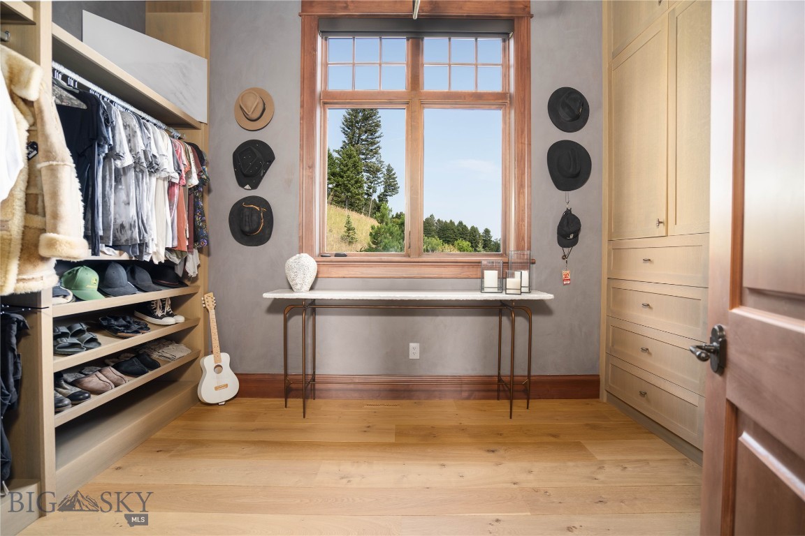 1220 Green Valley Way