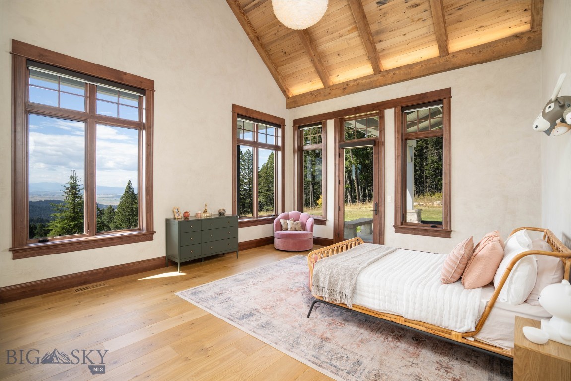 1220 Green Valley Way