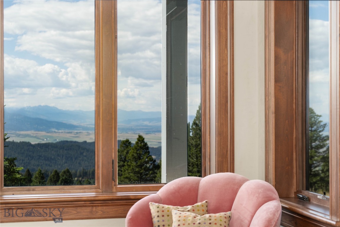 1220 Green Valley Way