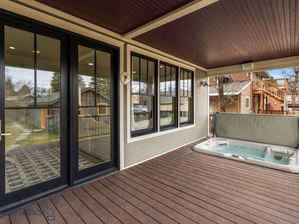 810 S Willson Avenue