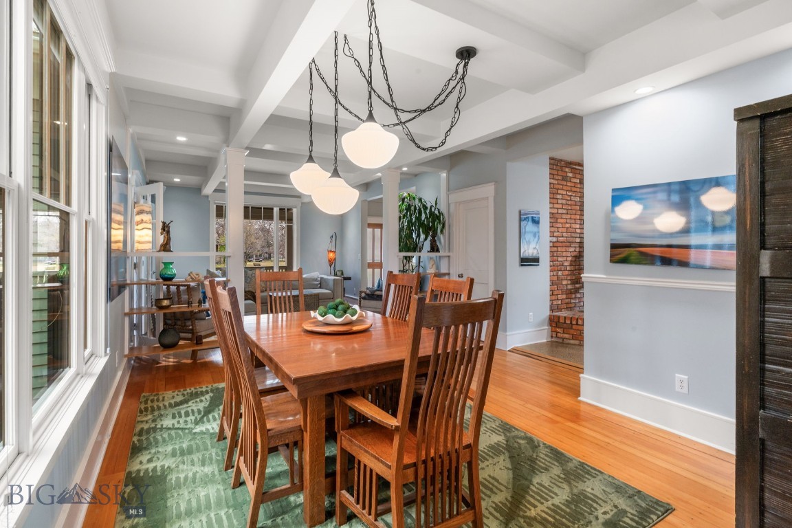 810 S Willson Avenue