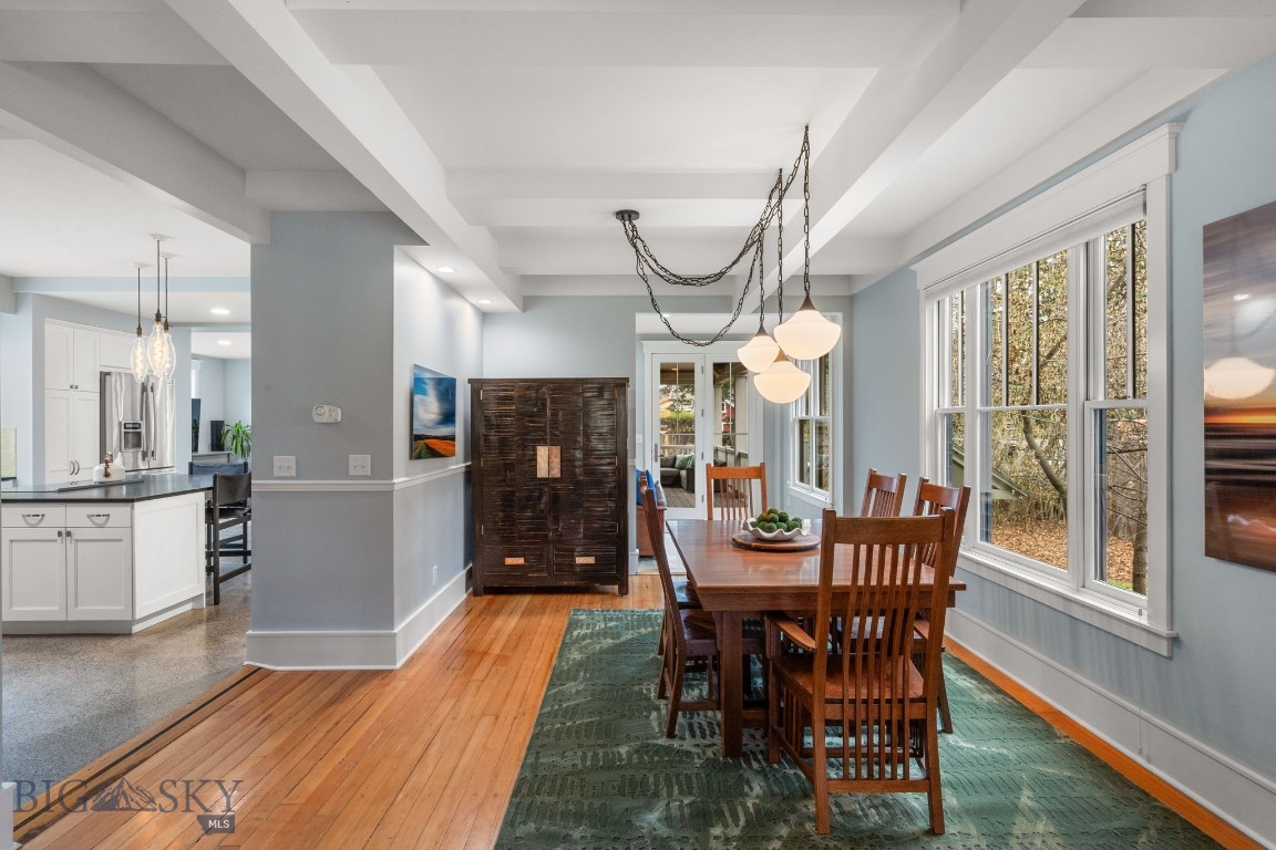 810 S Willson Avenue