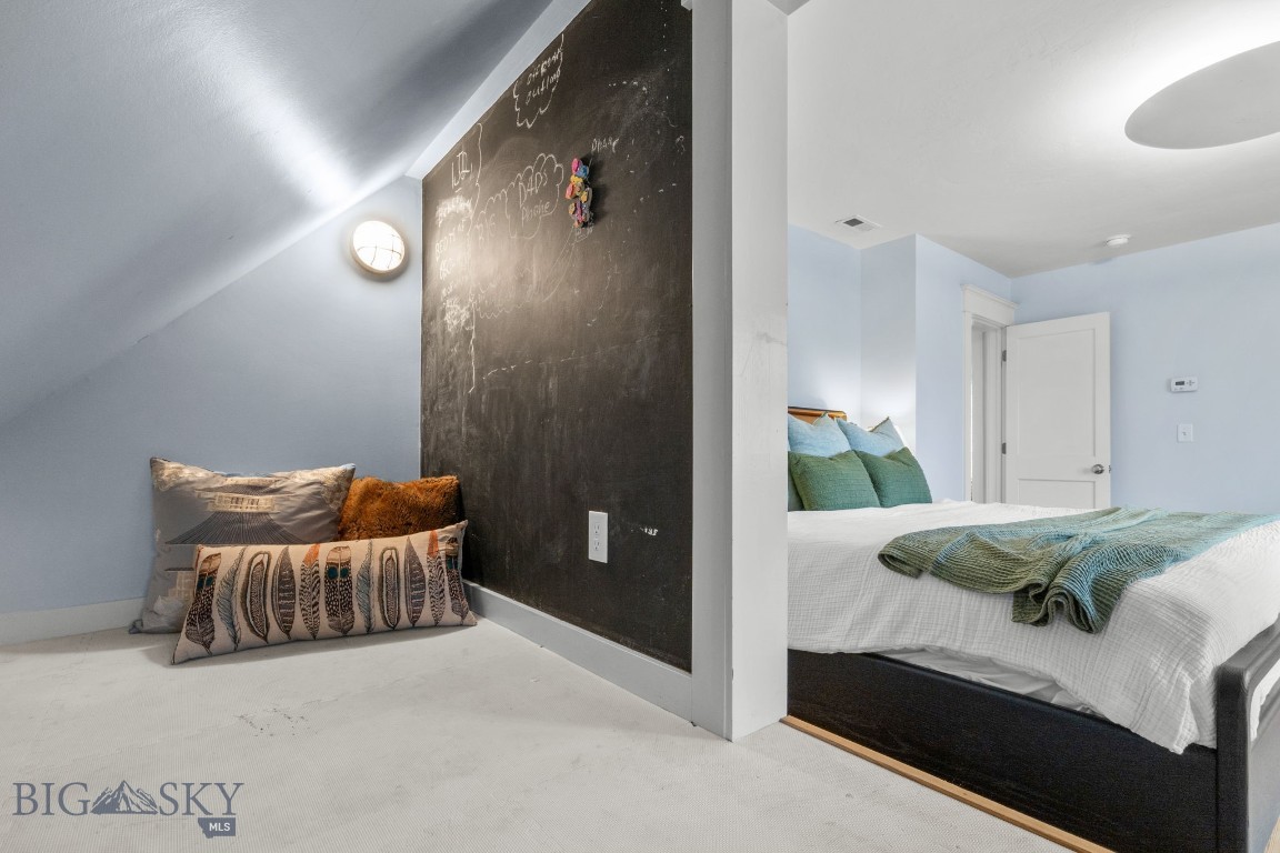 810 S Willson Avenue