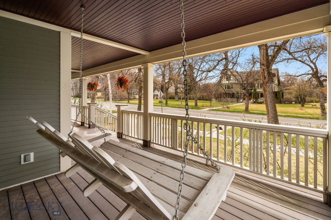 810 S Willson Avenue