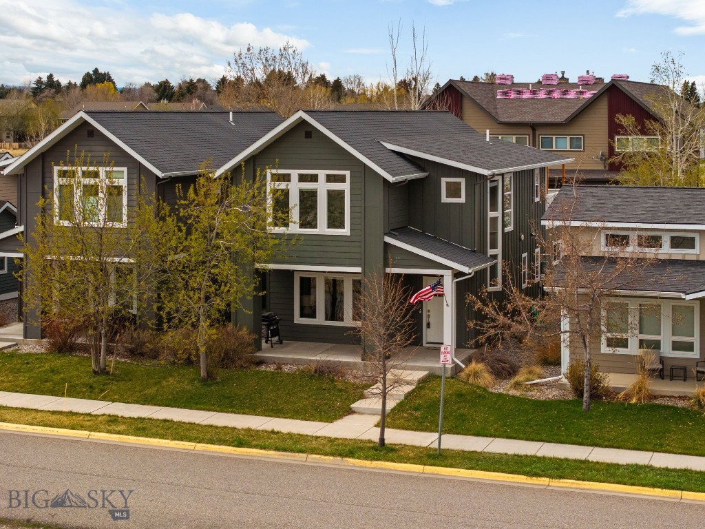 1041 N 12th Avenue